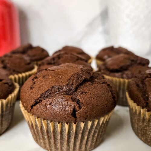 Easy-one-bowl-double-chocolate-muffins-vegan