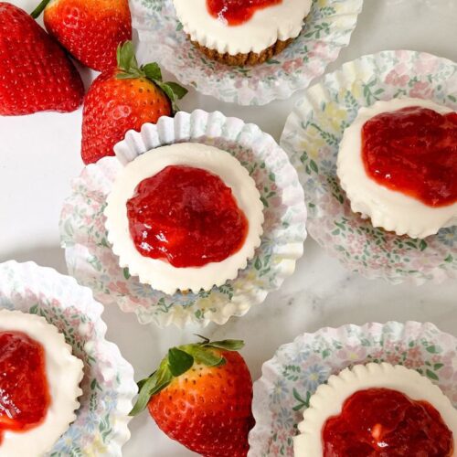 Vegan-Strawberry-Cheesecake-Bites