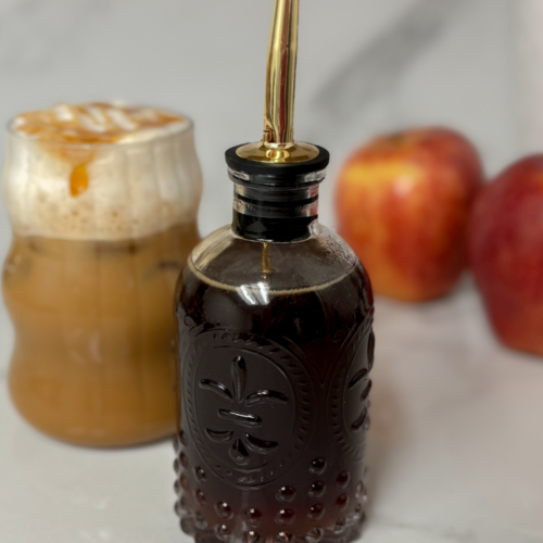 Homemade-Apple-Syrup
