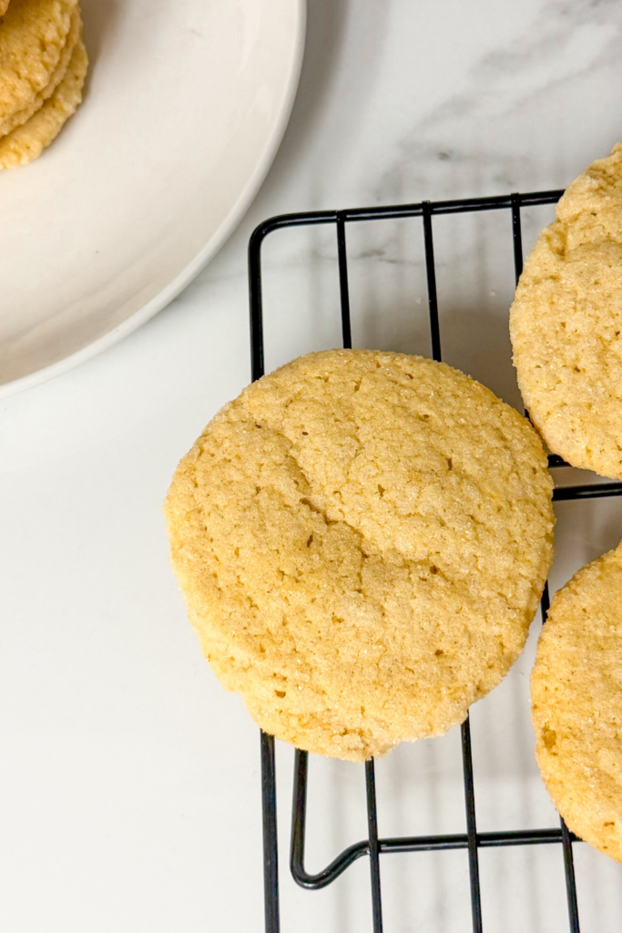 vegan-sugar-cookies